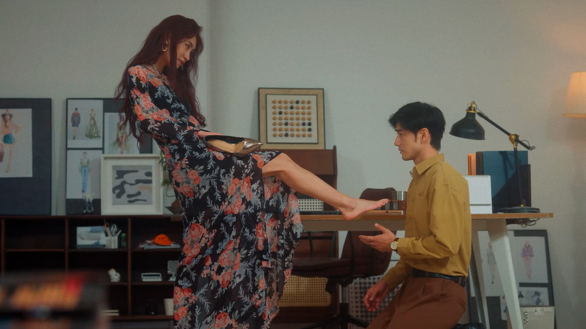 《捞女游戏》免费玩下载地址，《一路向西》导演胡耀辉执导