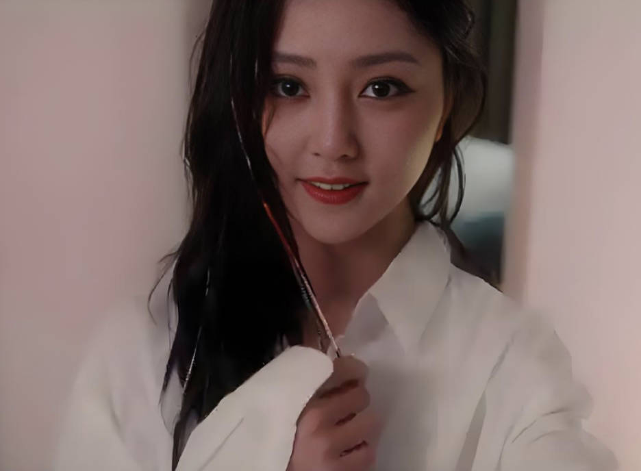 《夜蒲觅爱》游戏下载:中文绿色版解压即玩